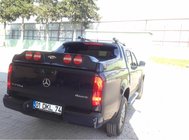 Mercedes X-klasse 2017–2020 Hardtop Grand BOX foto 1