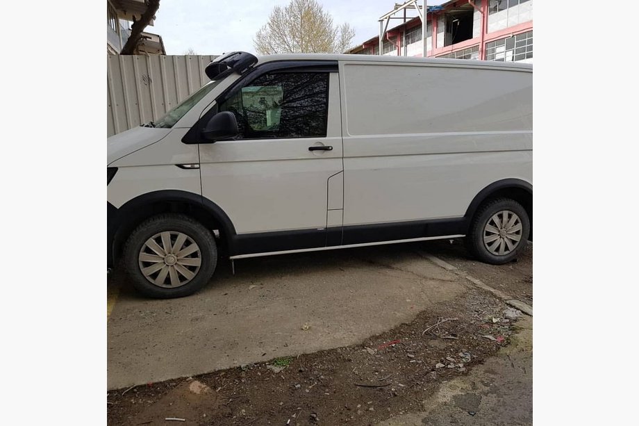 Volkswagen T6 2015–2024 Set sierlijsten en wielkastverbreders (11-delig) 2019+, 1 schuifdeur, lange wielbasis Foto 6