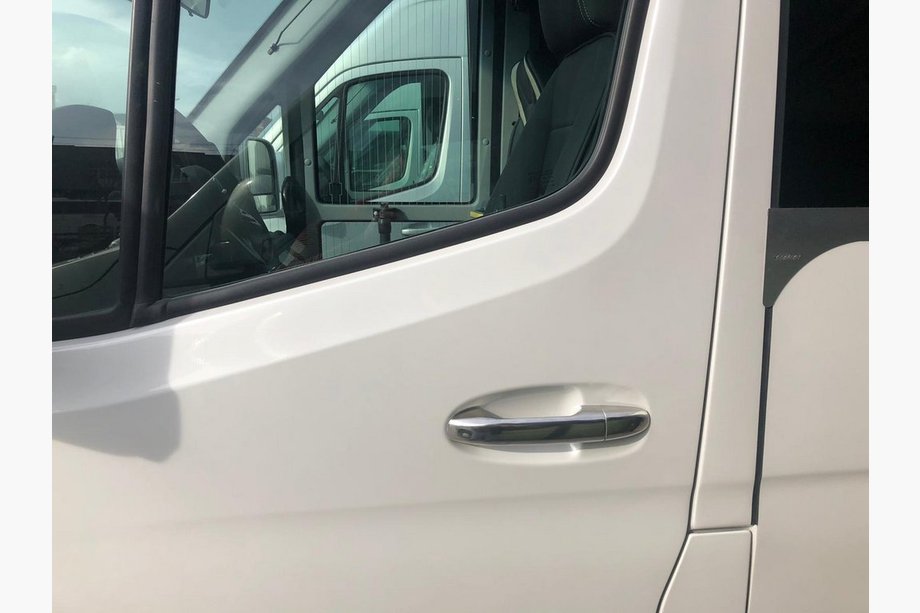 Mercedes Sprinter W907/W910 2018– RVS deurgreepkappen Set van 4 stuks, OmsaLine - Italiaans roestvrij staal Image