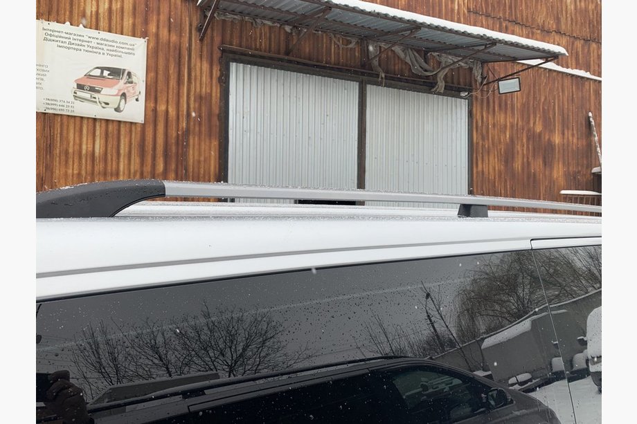 Volkswagen T5 Multivan 2003–2010 UITVERKOOP!!! Dakrails grijs metallic Image