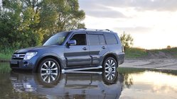 Mitsubishi Pajero Wagon IV 2006–2021 Raamwindschermen (set van 4, Cobra) foto 1