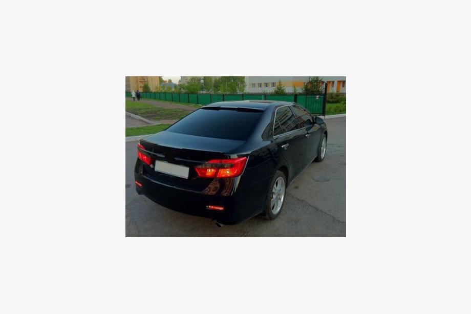 Toyota Camry 2011–2017 Blende met opstaande rand (spuitklaar) Foto 2