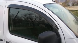 Citroen Berlingo 2008–2018 Raamwindschermen (2 stuks, UA-Sport) foto 1