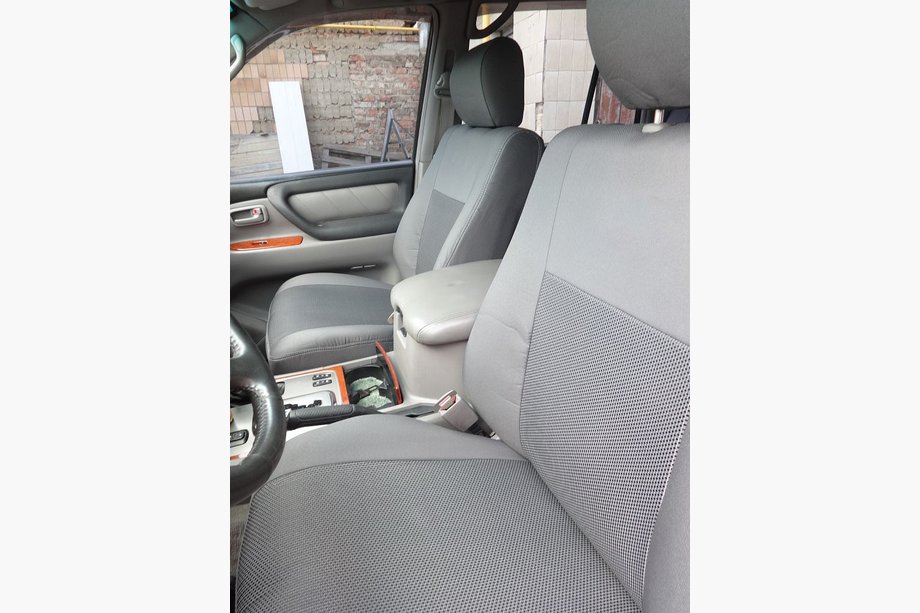 Toyota Land Cruiser 100 1998–2007 Autostoelhoezen (stoffen, Classik) Image