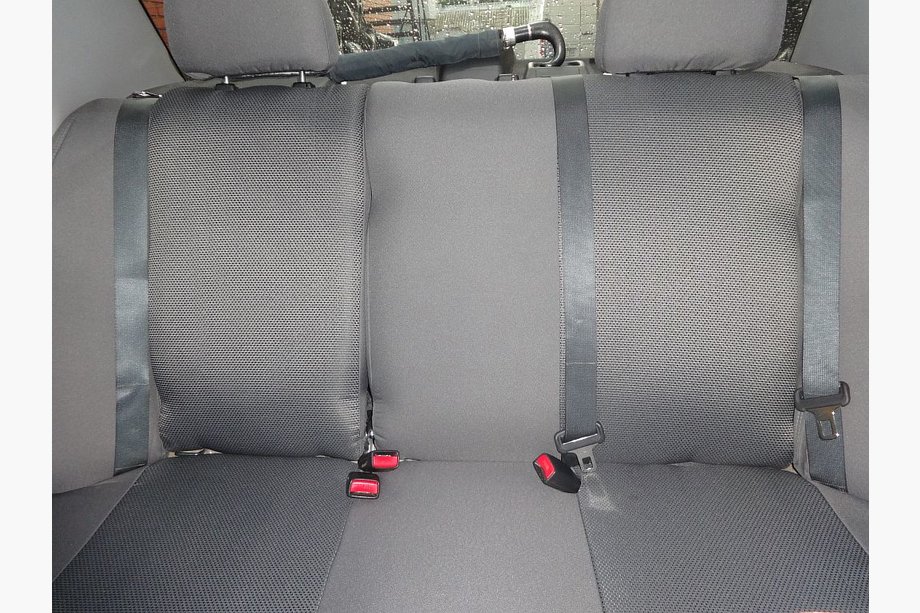 Mitsubishi Lancer 9 2004–2008 Autostoelhoezen (stoffen, Classik) Image