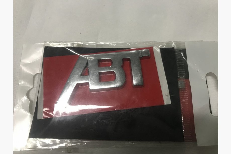 Audi Q7 2005–2015 ABT embleem (chroom) Image
