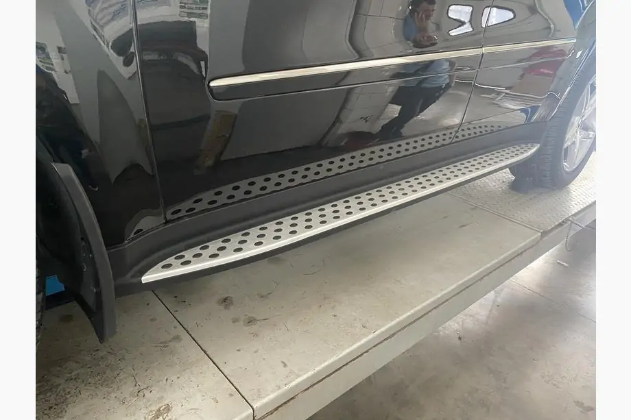Mercedes GL-klasse X164 2006–2012 Side steps origineel design Foto 1
