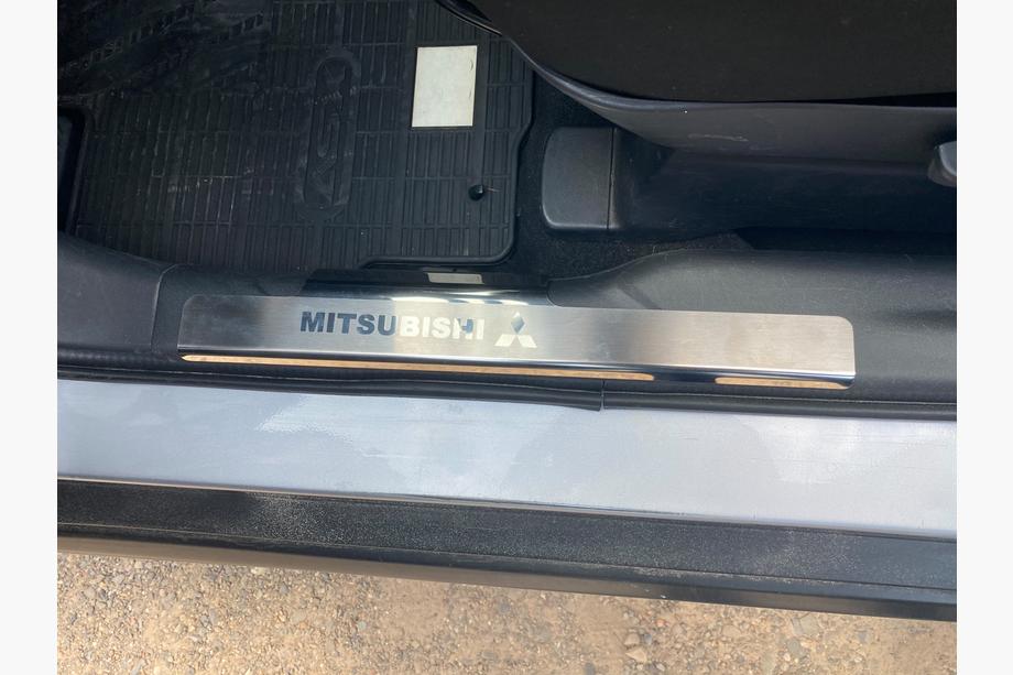 Mitsubishi ASX 2010–2023 Interieur instaplijsten Натанико (2 st., RVS) Foto 1