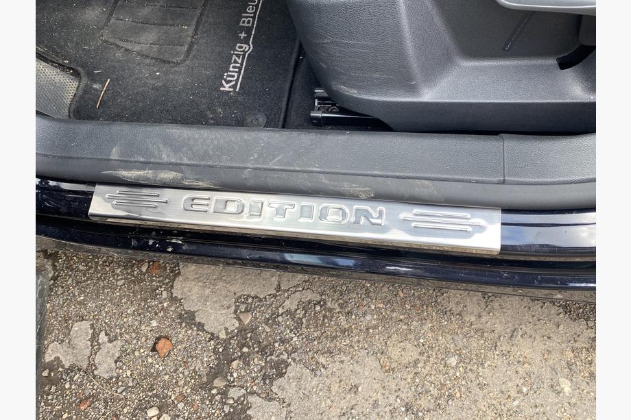Volkswagen Tiguan 2007–2016 Dorpellijsten Edition V2 (4 stuks, RVS) Foto 1