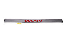 Fiat Ducato 2006–2025 LED strip boven kenteken (RVS) Blauwe LED-verlichting foto 1