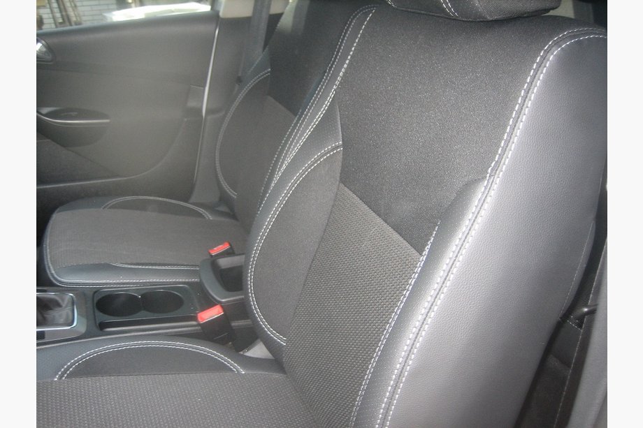 Volkswagen Passat B6 2006–2012 Autostoelhoezen (kunstleer↗stof, Premium) Foto 4