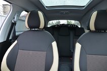 Opel Crossland X 2017–2024 Premium autostoelhoezen foto 4