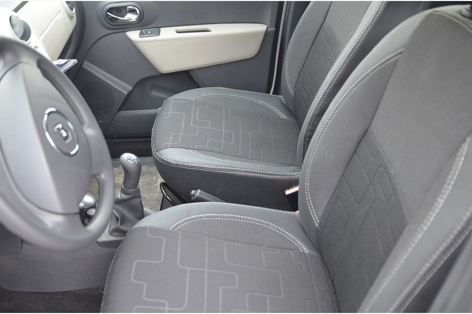 Renault Dokker 2013–2022 Autostoelhoezen SoyuzAuto Premium van kunstleer Image