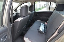 Dacia Sandero 2007–2013 Autostoelhoezen SoyuzAuto Premium van kunstleer foto 2