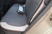 Dacia Sandero 2007–2013 Autostoelhoezen SoyuzAuto Premium van kunstleer foto 3
