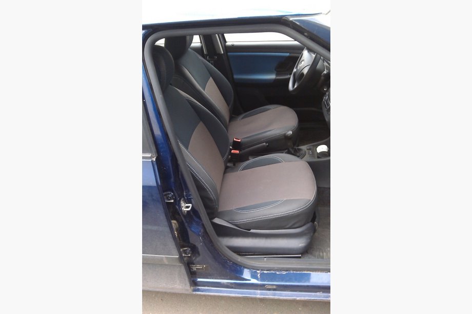 Skoda Fabia 2000–2007 Autostoelhoezen (kunstleer↗stof, Premium) Image