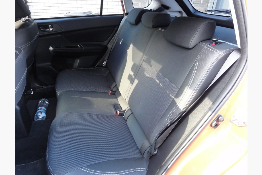 Subaru XV 2011–2017 Autostoelhoezen SoyuzAuto Premium van kunstleer Image