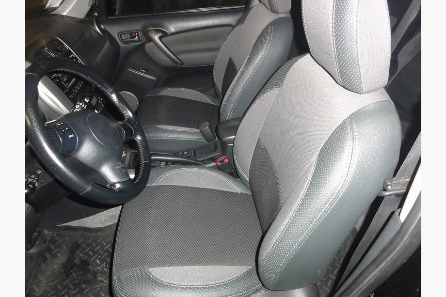 Toyota Rav 4 2001–2005 Autostoelhoezen SoyuzAuto Premium van kunstleer Image