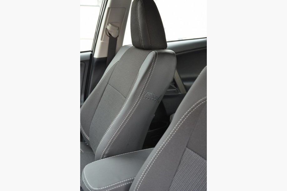 Toyota Rav 4 2013–2018 Autostoelhoezen (kunstleer↗stof, Premium) Foto 6