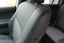 Toyota Land Cruiser Prado 150 2009–2023 Autostoelhoezen (kunstleer + stof, Premium) foto 5