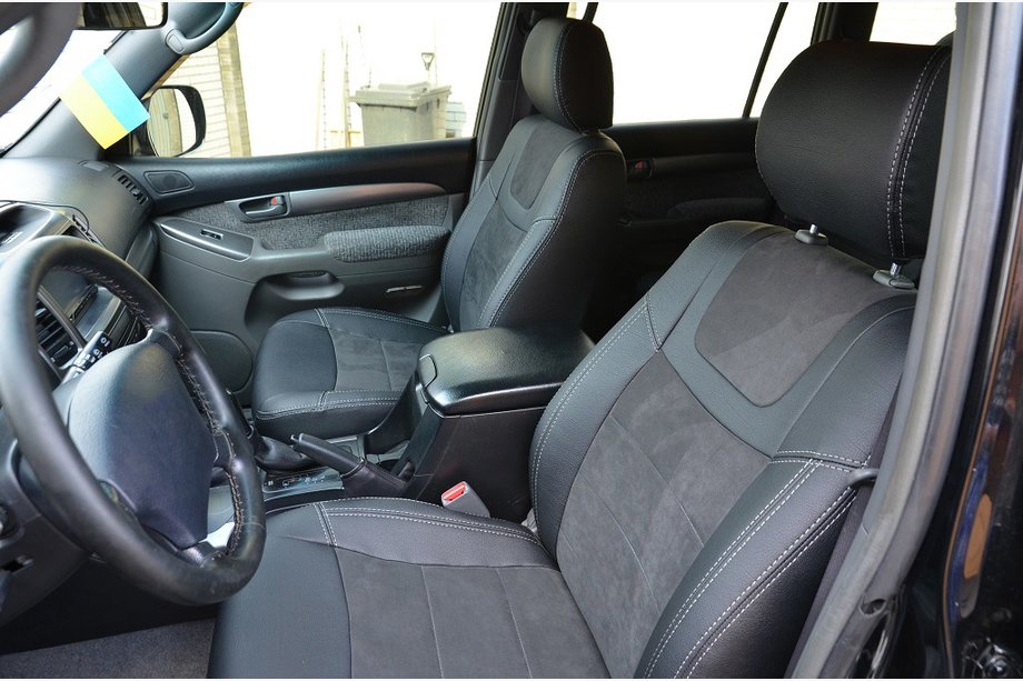 Toyota Land Cruiser Prado 120 2002–2009 SoyuzAuto Leather-series autostoelhoezen Image