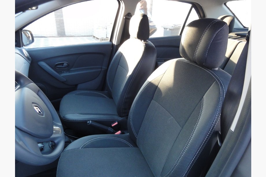 Renault Logan II 2013–2022 Autostoelhoezen (kunstleer↗stof, Premium) Image