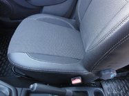 Renault Logan II 2013–2022 Autostoelhoezen (kunstleer↗stof, Premium) foto 6