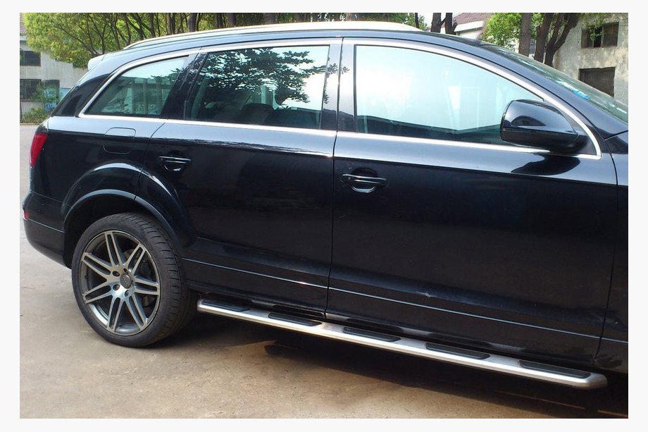 Audi Q7 2005–2015 OEM side steps (2 stuks, aluminium) Foto 1