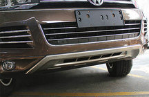 Volkswagen Touareg 2010–2018 Voorbumper lip V2 (2010-2015) foto 1