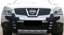 Nissan Qashqai 2007–2010 Voorbumperdiffuser V2 (kunststof) foto 1