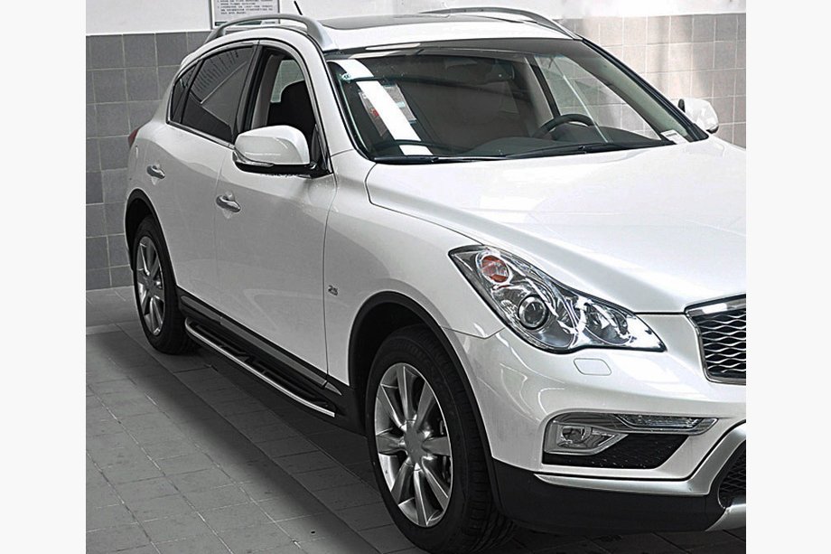 Infiniti QX30 2017– Side steps (2 stuks) Image