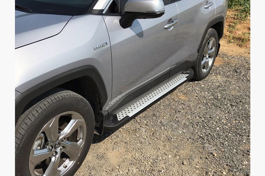 Toyota Rav 4 2019–2025 Side steps Allmond Grey (2 stuks, aluminium) Image