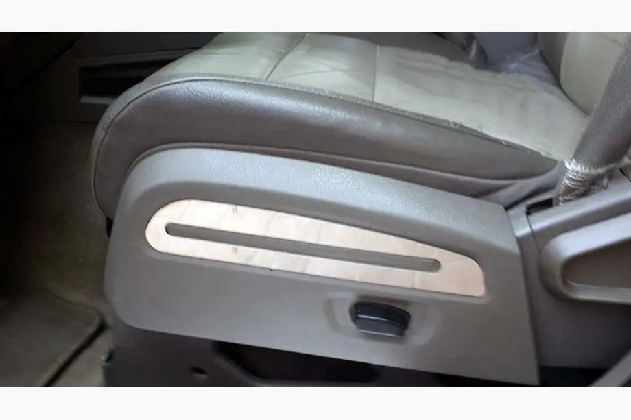 Dodge Nitro 2006–2011 Chroom sierlijsten voor stoelen (RVS) Image