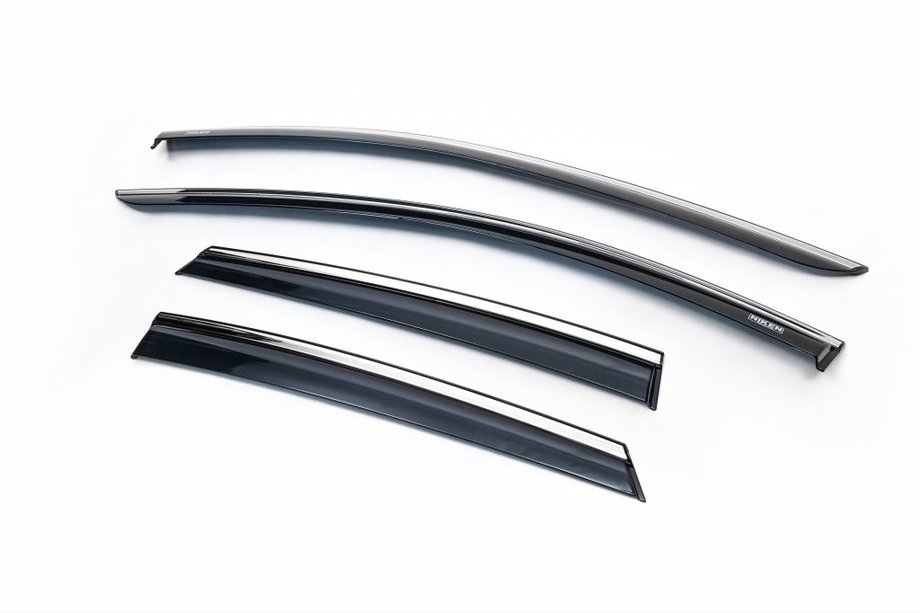 Seat Leon 2013–2020 Raamwinddeflectoren met chroomlijst (HB, 4 stuks, Niken) Image