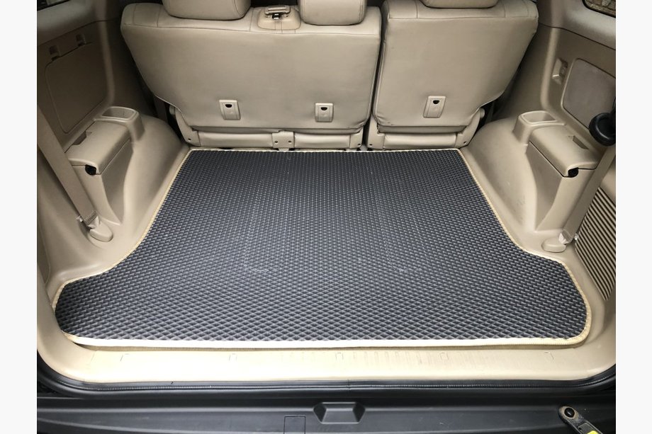 Toyota Land Cruiser Prado 120 2002–2009 Kofferbakmat Zwart (EVA, 5 of 7 zitplaatsen) Image