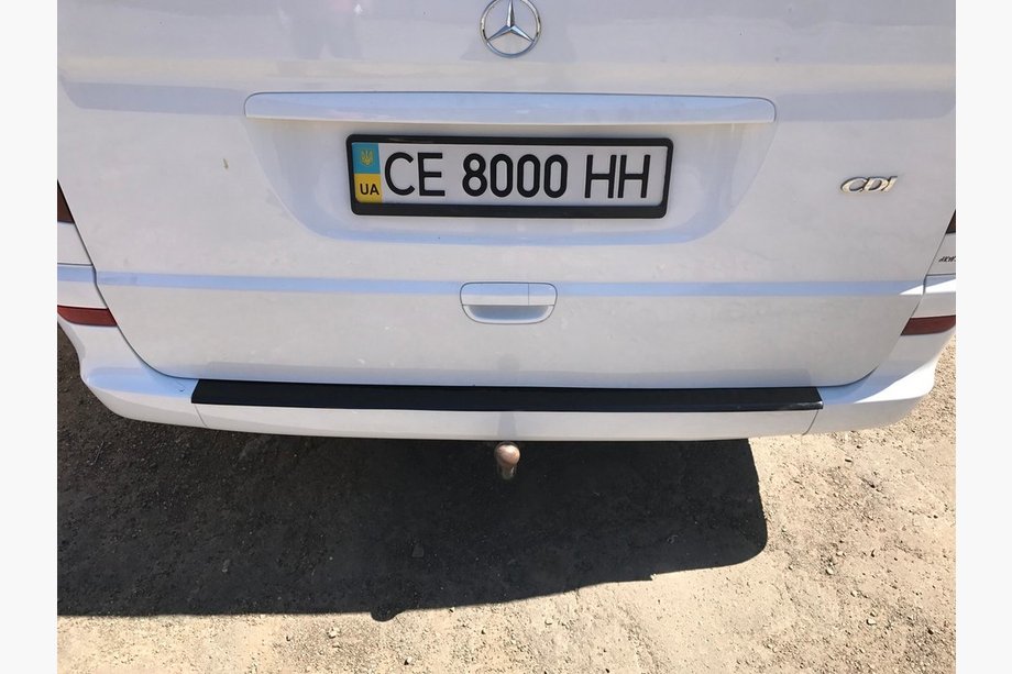 Mercedes Vito W639 2004–2014 Achterbumperbeschermplaat met opstaande rand (DDU, kunststof) Glanz Foto 3