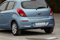 Hyundai I-20 2012–2014 OmsaLine rvs chromen achterbumperbeschermer foto 1