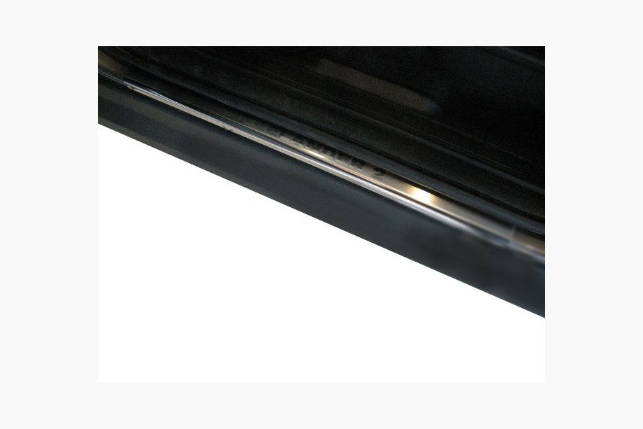 Land Rover Freelander II 2006–2014 Nathanika premium instaplijsten (4 stuks, RVS) Image