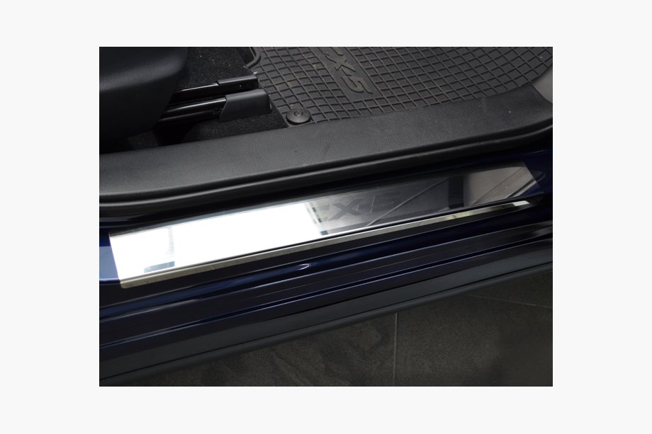 Mazda CX-5 2012–2017 Nataniko RVS dorpellijsten (set van 4) Image