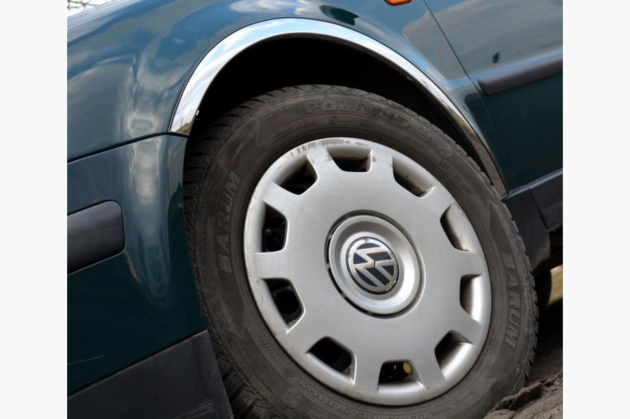 Volkswagen Passat B5 1997–2005 RVS wielkastlijsten (set van 4 stuks) Stationwagen, 1996-2000 Image