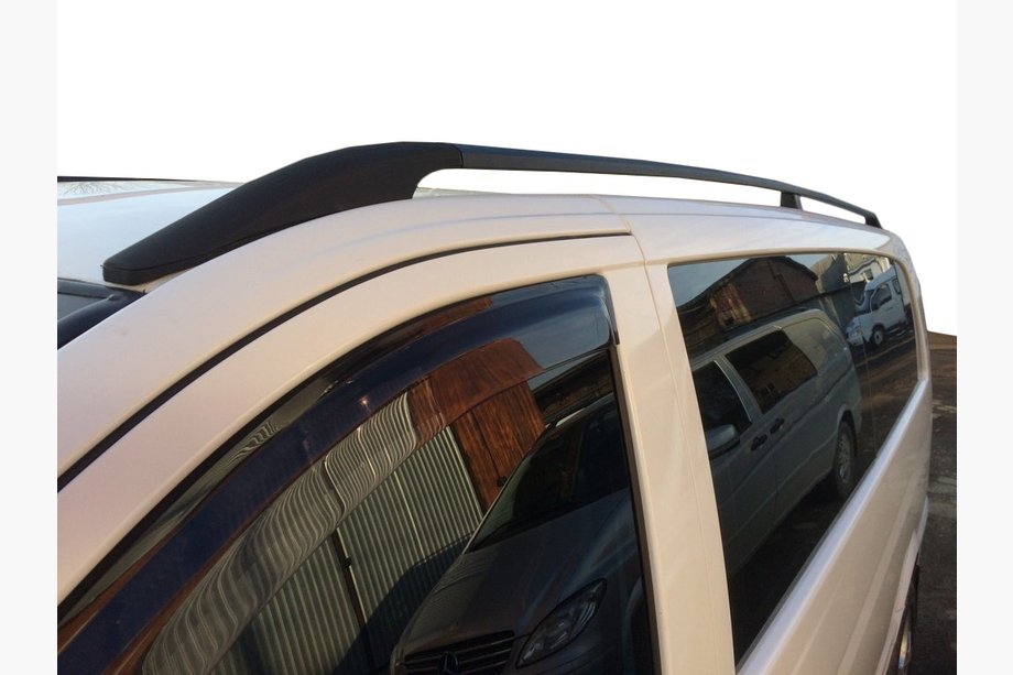 Mercedes Vito W639 2004–2014 Zwarte dakrails DDU (kunststof voeten) Image