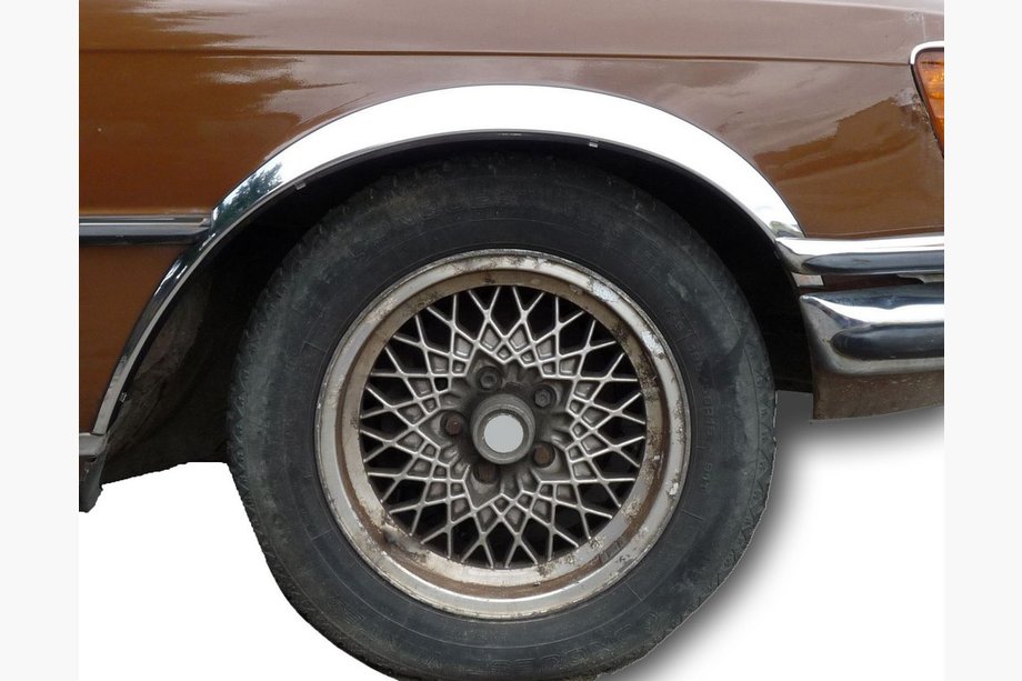 Mercedes W116 1972–1980 RVS wielkastlijsten (set van 4 stuks) Image