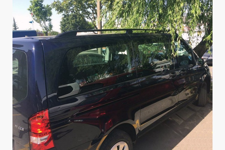 Mercedes Viano 2004–2014 Zwarte dakrails Skyport (massief metaal) Image