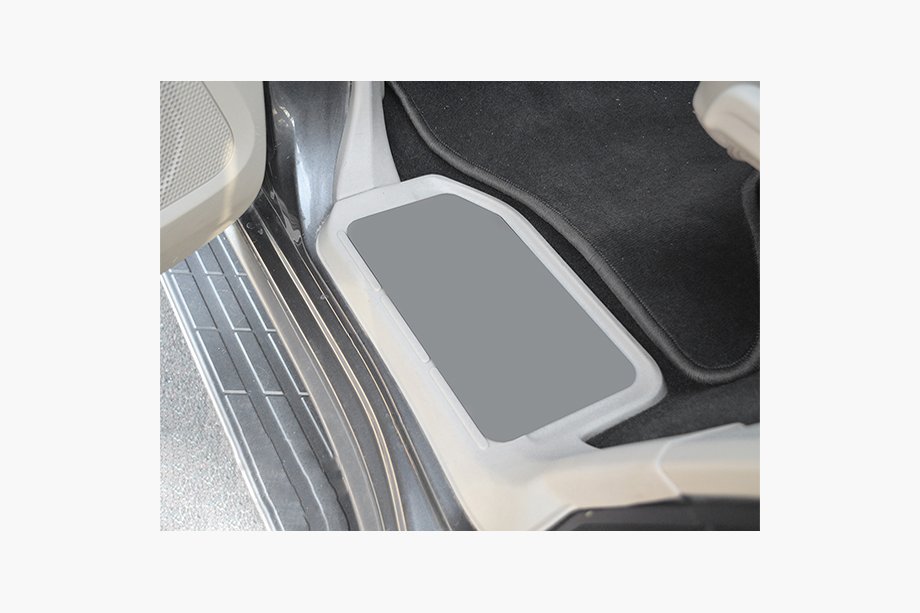 Mitsubishi Pajero Wagon IV 2006–2021 Nataniko dorpellijsten (RVS) Image