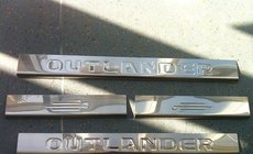 Mitsubishi Outlander 2012–2021 Carmos instaplijsten (4 stuks, RVS) foto 1