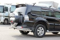 Mitsubishi Pajero Wagon III 1999–2006 AK003 dubbele achterbeugel (RVS) foto 2