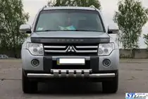 Mitsubishi Pajero Wagon IV 2006–2021 RVS voorbumperbescherming ST015 foto 4