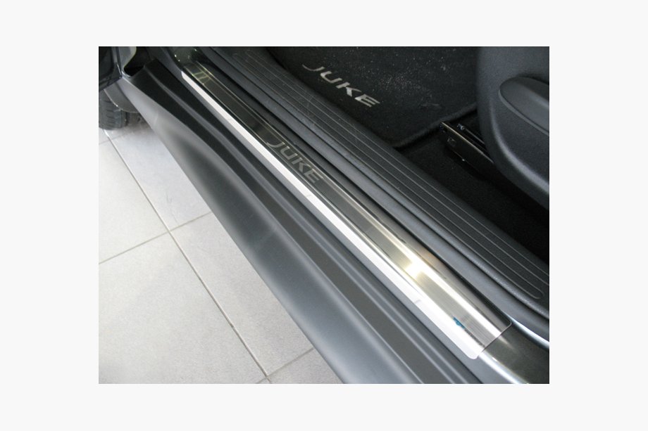 Nissan Juke 2010–2019 Nataniko RVS dorpellijsten (set van 4) Image