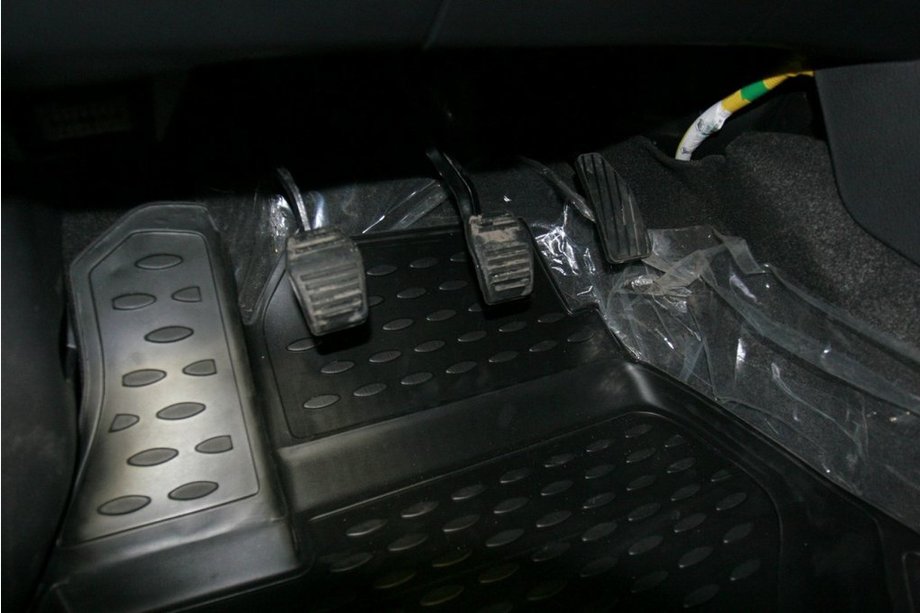 Lifan 620 Solano 2007– (2010↗) 3D rubberen automatten voor het interieur (4 stuks, Novline) Foto 1