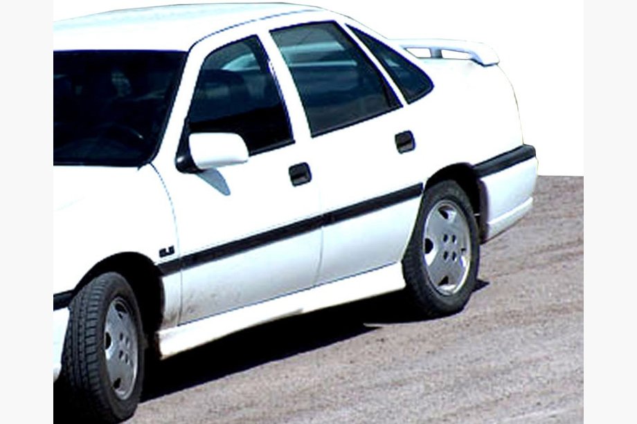 Opel Vectra A 1987–1995 Sport zijskirts (spuitklaar) Image